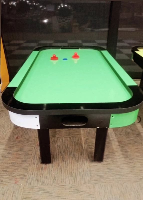 Air Hockey